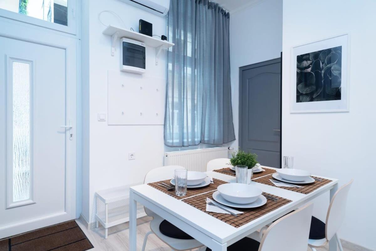 Ideal New Apartment In The Center Budapest Eksteriør bilde
