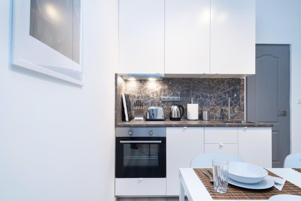 Ideal New Apartment In The Center Budapest Eksteriør bilde